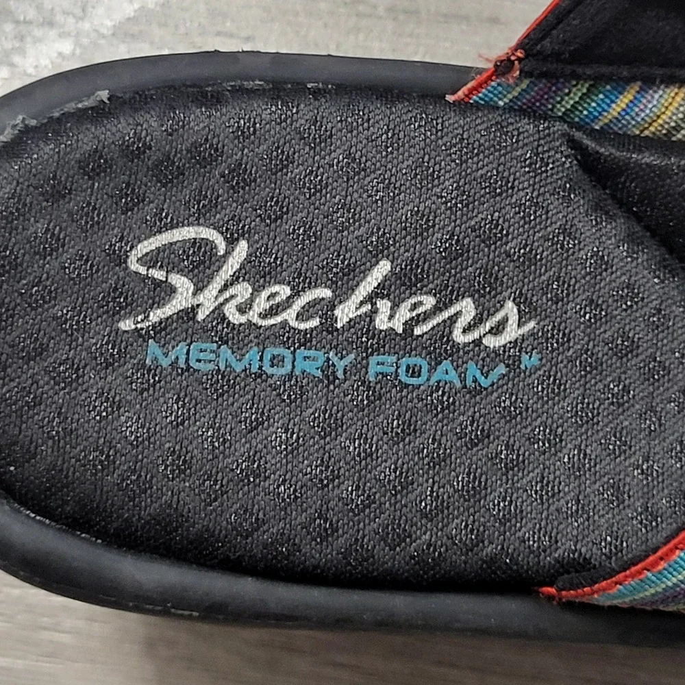 Skechers Rainbow Wedge Sandals Striped Slide Womens 8 Memory Foam Comfort Retro